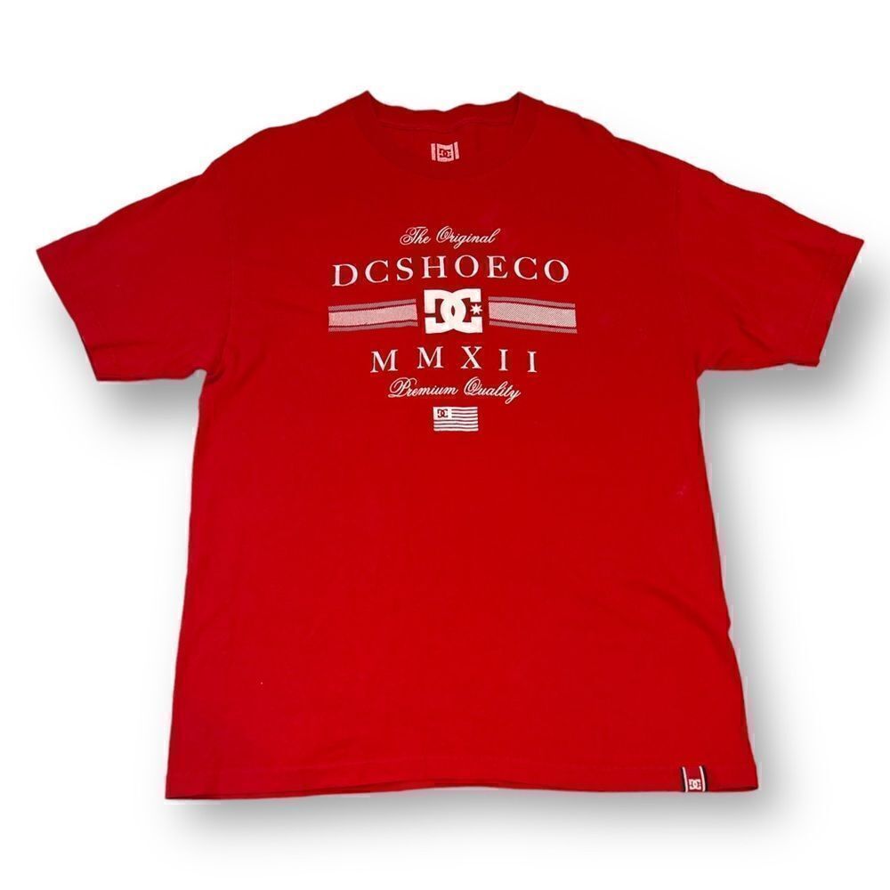 DC Shoes Red Tee Size Large